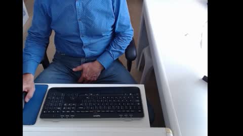 dutchpornking2 online show from September 14, 2025, 10:25 am