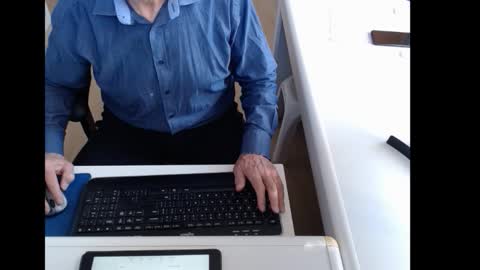 dutchpornking2 online show from November 7, 2025, 8:47 am