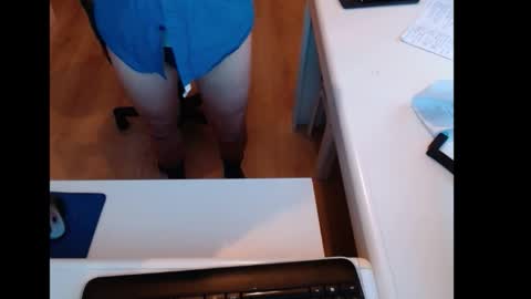 dutchpornking2 online show from November 15, 2025, 8:33 am