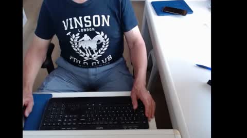 Snapshot of dutchpornking2 chatting on June 18, 2026, 6:13 am dutchpornking2 online show from June 18, 2026, 6:13 am