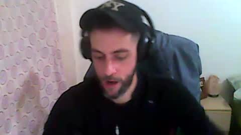 Snapshot of dvdvlc29 chatting on December 5, 2025, 2:42 am david online show from December 5, 2025, 2:42 am