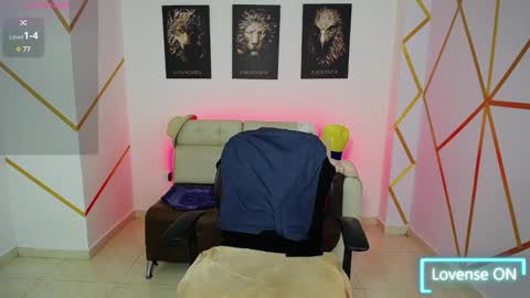 dwayne_brown online show from February 4, 2025, 11:59 pm