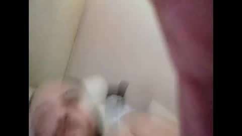 Snapshot of dwizziz chatting on November 13, 2025, 3:38 am Ivan online show from November 13, 2025, 3:38 am