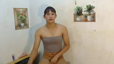 dy_namite online show from July 10, 2026, 6:32 pm