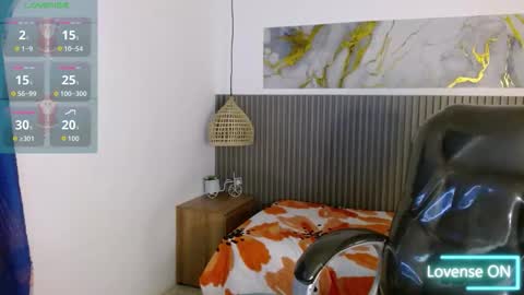 Snapshot of dyla_n18_ chatting on December 14, 2025, 6:45 pm dyla_n18_ online show from December 14, 2025, 6:45 pm