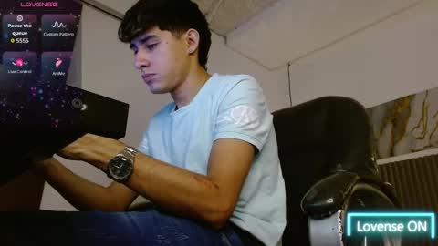 Snapshot of dyla_n18_ chatting on January 5, 2026, 7:50 pm dyla_n18_ online show from January 5, 2026, 7:50 pm