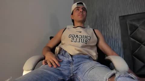 Dylan online show from October 13, 2025, 11:21 am