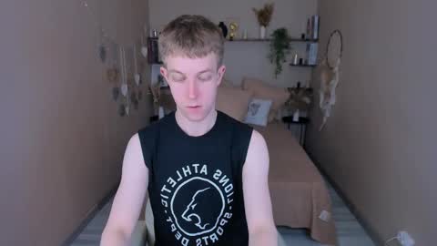 Dylan online show from May 28, 2026, 9:34 pm