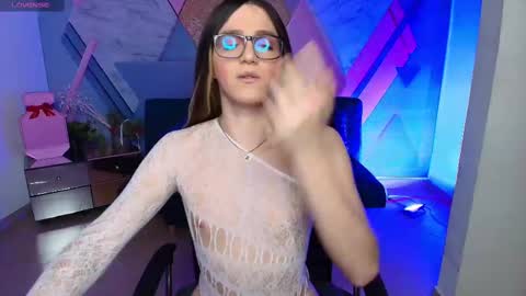 Snapshot of dylan_rossee chatting on February 20, 2025, 3:56 am DYLAN online show from February 20, 2025, 3:56 am