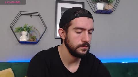 Dylan online show from December 15, 2024, 7:35 am