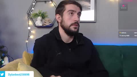 Dylan online show from December 18, 2024, 10:40 am