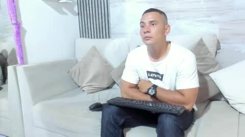 dylan_viper online show from May 25, 2026, 3:12 am