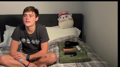 dylanfruits online show from October 15, 2025, 12:44 am