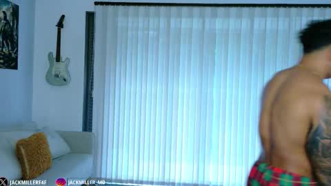 Snapshot of dylanrivera_ chatting on October 27, 2025, 12:09 pm Dylan Rivera online show from October 27, 2025, 12:09 pm