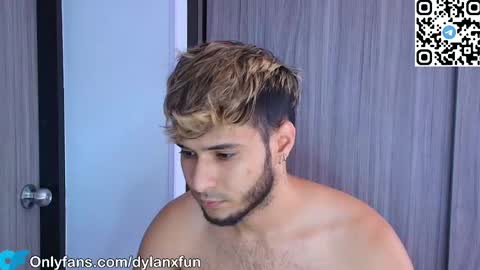 Snapshot of dylanxfun chatting on October 4, 2025, 6:17 pm dylanxfun online show from October 4, 2025, 6:17 pm