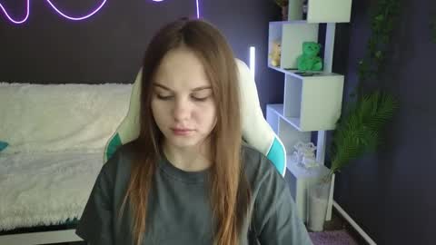 Dyna online show from September 11, 2025, 1:28 am