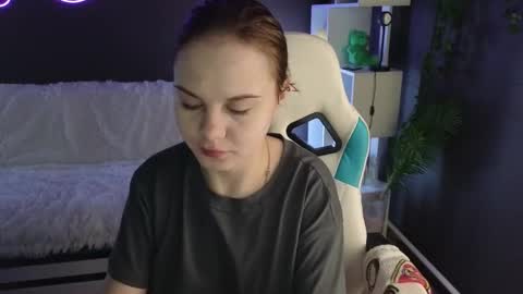 Dyna online show from September 15, 2025, 1:49 am