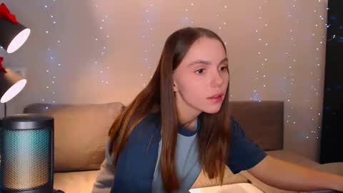 Snapshot of dyrinda chatting on December 25, 2024, 12:27 am Julia and Dima online show from December 25, 2024, 12:27 am