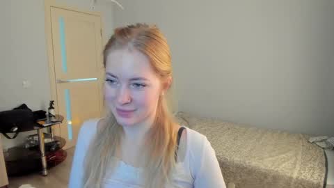 fansly - yourbestbaby online show from April 9, 2026, 6:19 am