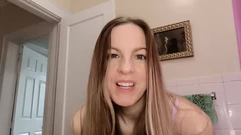 eager_sweetheart online show from May 2, 2026, 3:39 pm