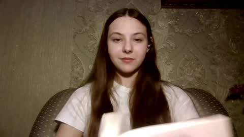 Yuni online show from March 30, 2026, 4:30 pm