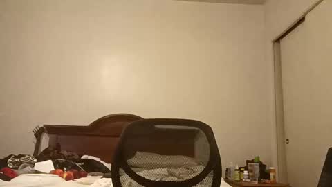 Snapshot of eatallorgasms chatting on November 5, 2025, 8:36 am eatallorgasms online show from November 5, 2025, 8:36 am