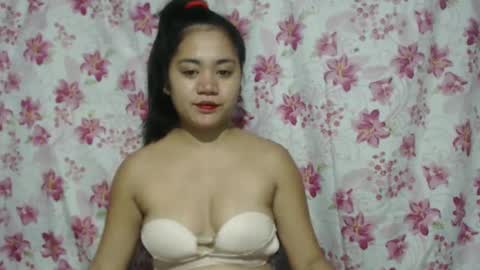 Snapshot of eatallucanpussypinay chatting on January 24, 2025, 9:39 am eatallucanpussypinay online show from January 24, 2025, 9:39 am
