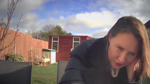 Nadia Ferreira  online show from February 24, 2026, 10:24 am