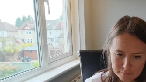 Nadia Ferreira  online show from May 16, 2026, 4:17 pm
