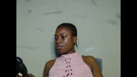 eatuupx online show from December 22, 2025, 6:49 pm