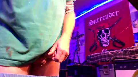 Snapshot of ebert1967 chatting on October 19, 2025, 5:52 am ebert1967 online show from October 19, 2025, 5:52 am