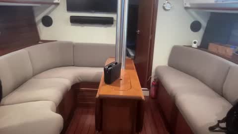 Snapshot of ebnk15 chatting on January 11, 2025, 8:43 am ebnk15 online show from January 11, 2025, 8:43 am