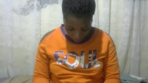 ebony_candy1998 online show from May 16, 2026, 7:12 pm