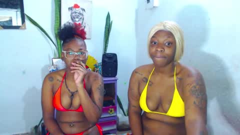 Snapshot of ebony_chayna chatting on January 23, 2025, 12:19 pm chayna smith online show from January 23, 2025, 12:19 pm