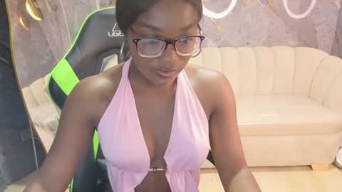 ebony_cherry_cn online show from July 29, 2026, 2:26 pm
