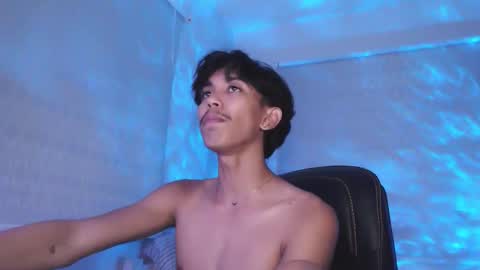 ebony_fuckboy online show from October 21, 2025, 4:41 pm