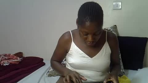 Snapshot of ebony_malika chatting on March 11, 2025, 11:37 pm malika online show from March 11, 2025, 11:37 pm