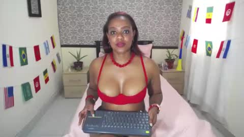 Snapshot of ebony_milf83 chatting on June 16, 2026, 3:47 pm Eva online show from June 16, 2026, 3:47 pm