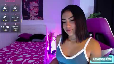 Snapshot of ebony_moon1 chatting on October 12, 2025, 2:49 pm moon online show from October 12, 2025, 2:49 pm