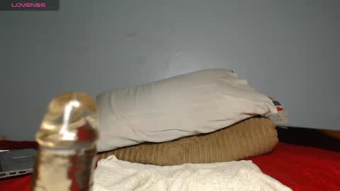 Snapshot of ebony_petite01 chatting on May 13, 2026, 3:53 pm EBONY PETITE online show from May 13, 2026, 3:53 pm