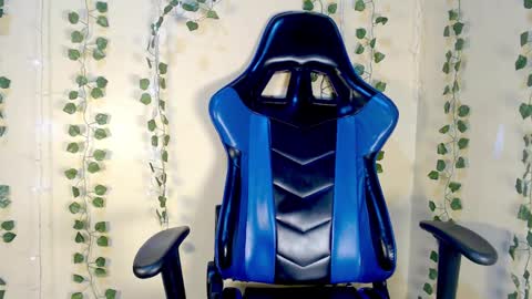 ebony_petite02 online show from December 7, 2024, 9:06 am