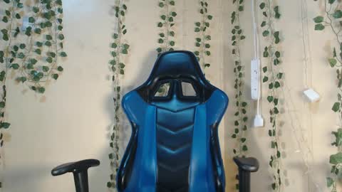 ebony_petite02 online show from December 23, 2024, 9:51 pm