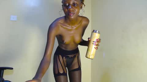 ebony_petite02 online show from February 12, 2025, 12:05 am