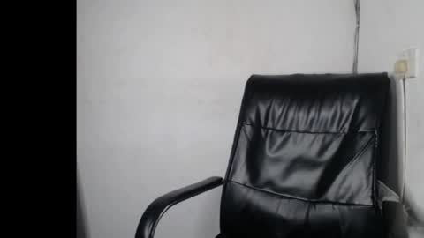 Lilly online show from April 10, 2026, 8:46 pm