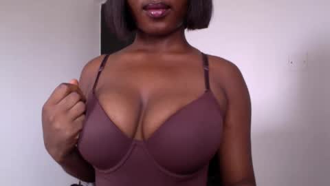 delilah online show from March 20, 2026, 10:42 am