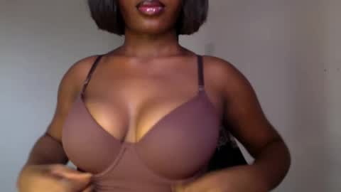 delilah online show from April 14, 2026, 10:21 am