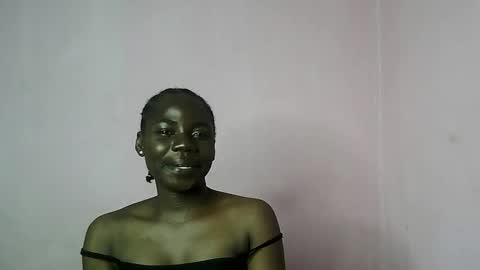 Snapshot of ebonybeauty_xx chatting on September 13, 2025, 2:17 pm ebonybeauty_xx online show from September 13, 2025, 2:17 pm