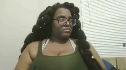 Snapshot of ebonybigtitqueen3 chatting on November 14, 2025, 4:11 am ebonybigtitqueen3 online show from November 14, 2025, 4:11 am