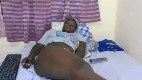 MELVINE online show from October 18, 2025, 6:05 am