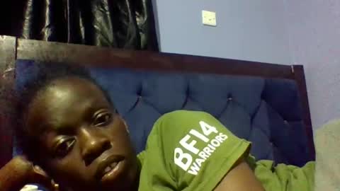 ebonydol2 online show from February 25, 2025, 2:58 am